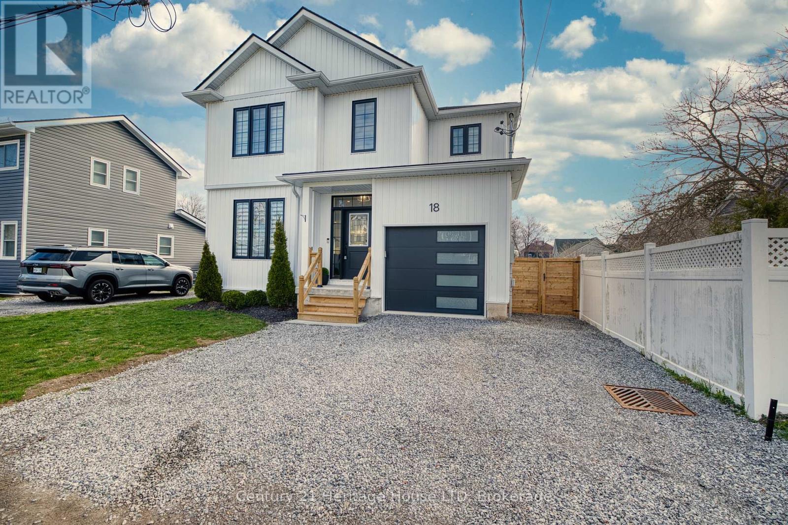 18 PARKVIEW AVENUE - 1