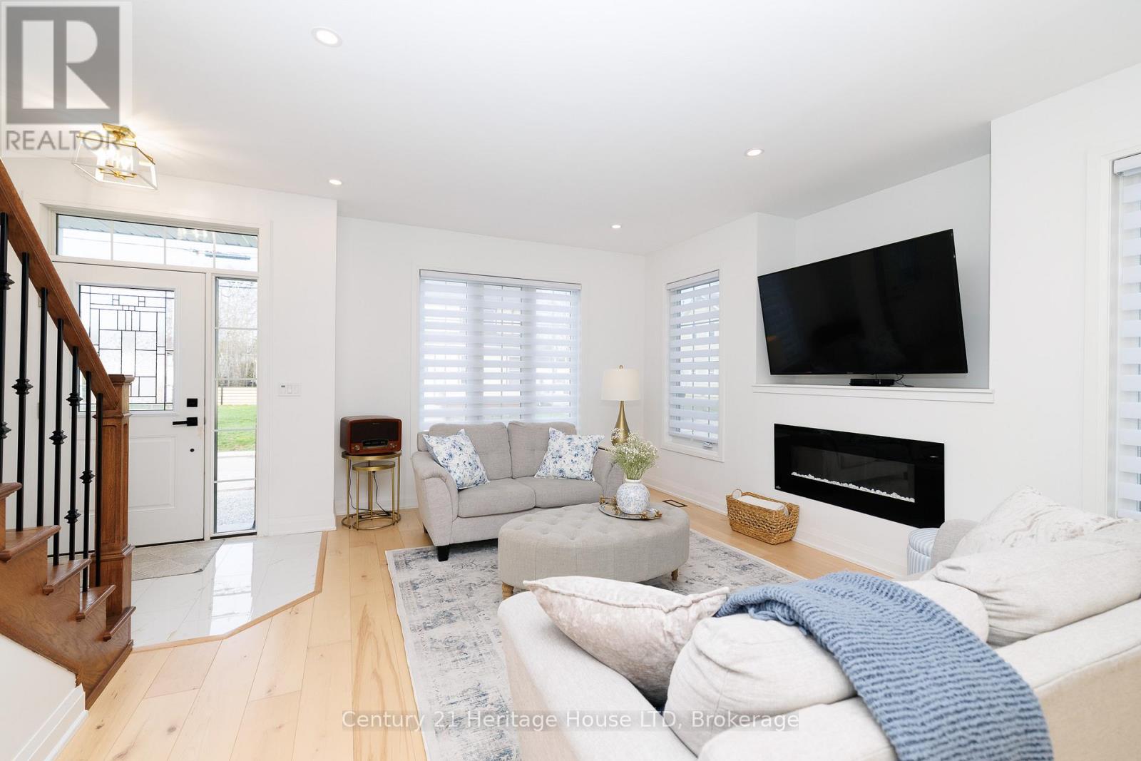 18 PARKVIEW AVENUE - 7