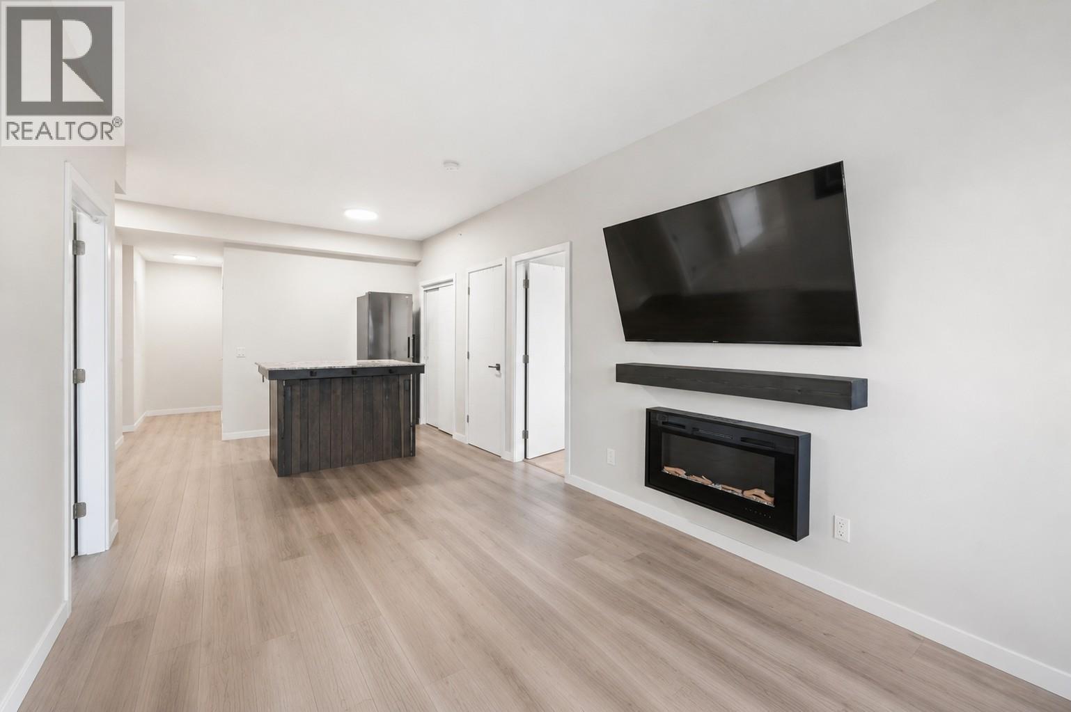 419 2301 Carrington Road, West Kelowna