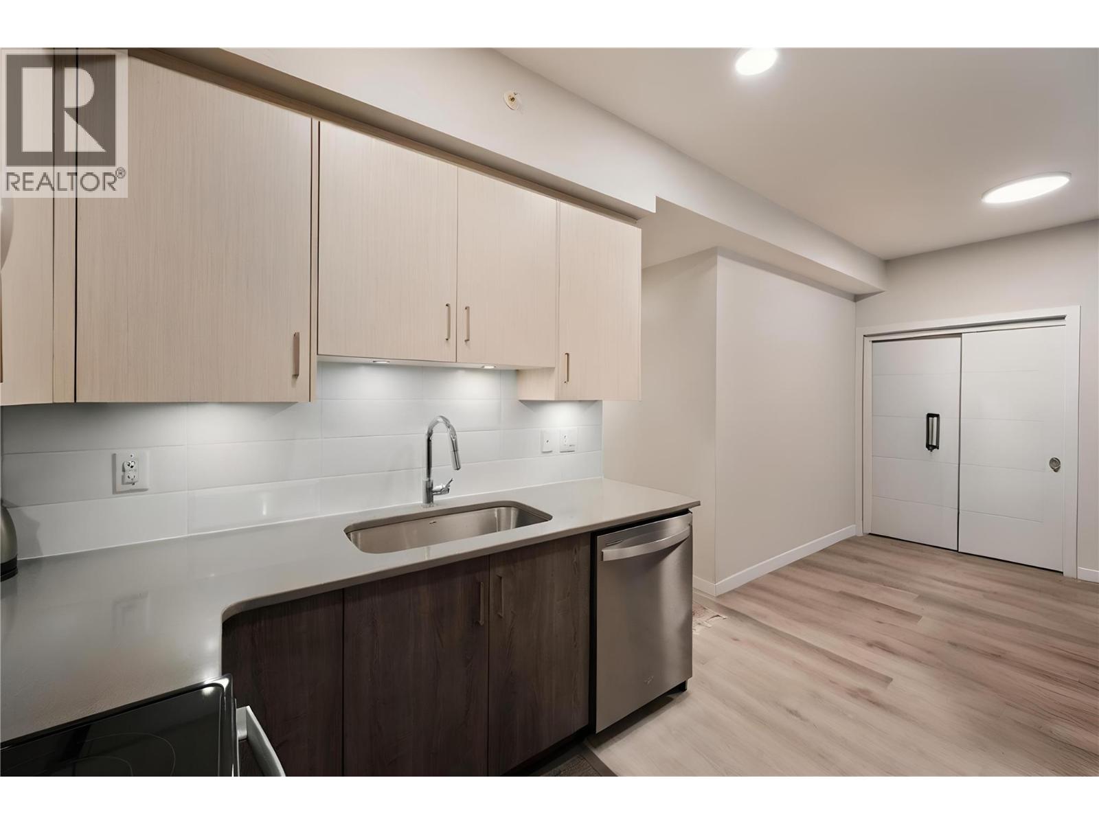 419 2301 Carrington Road, West Kelowna