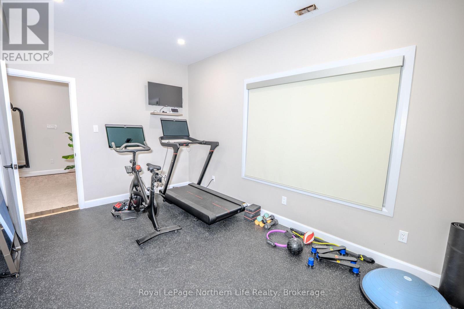 172 SUGARBUSH STREET - Image 32