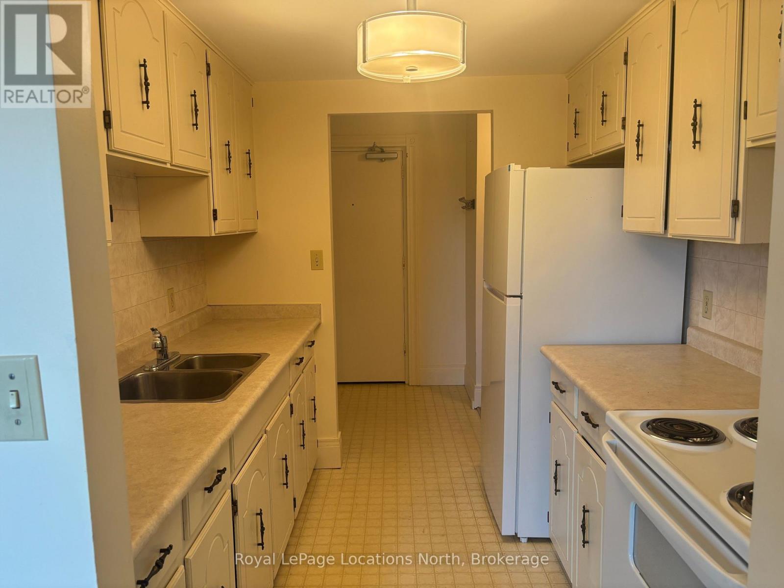 #307 184 EIGHTH STREET - 7