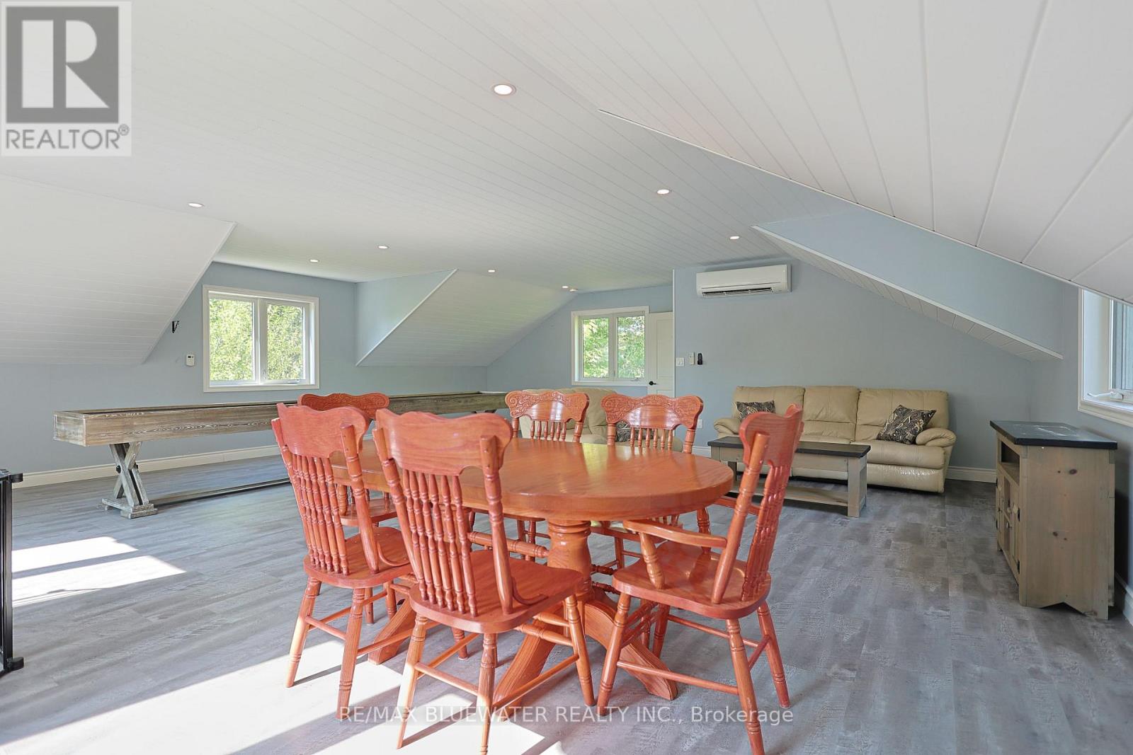 9994 EDWARD STREET - 38