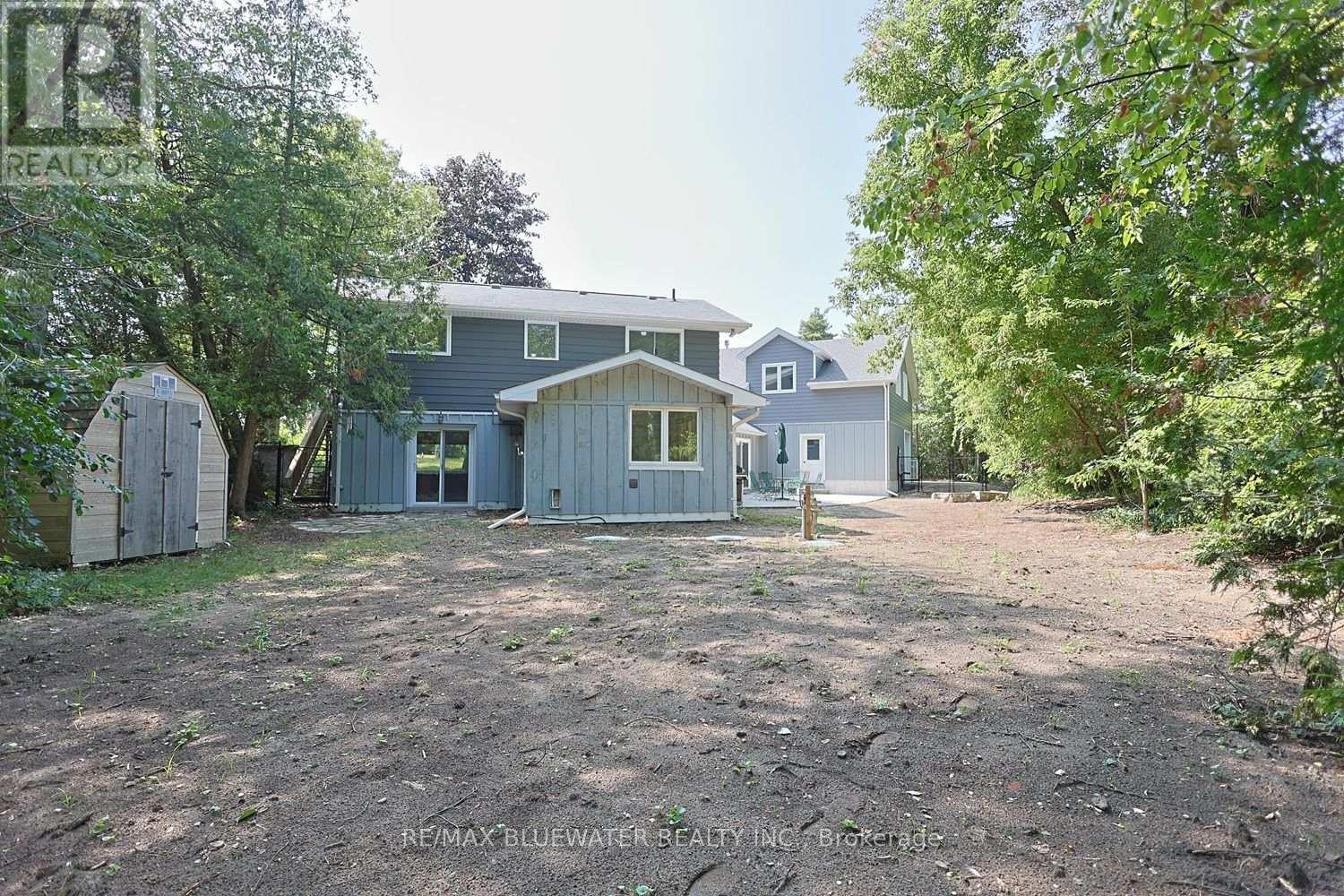9994 EDWARD STREET - 43