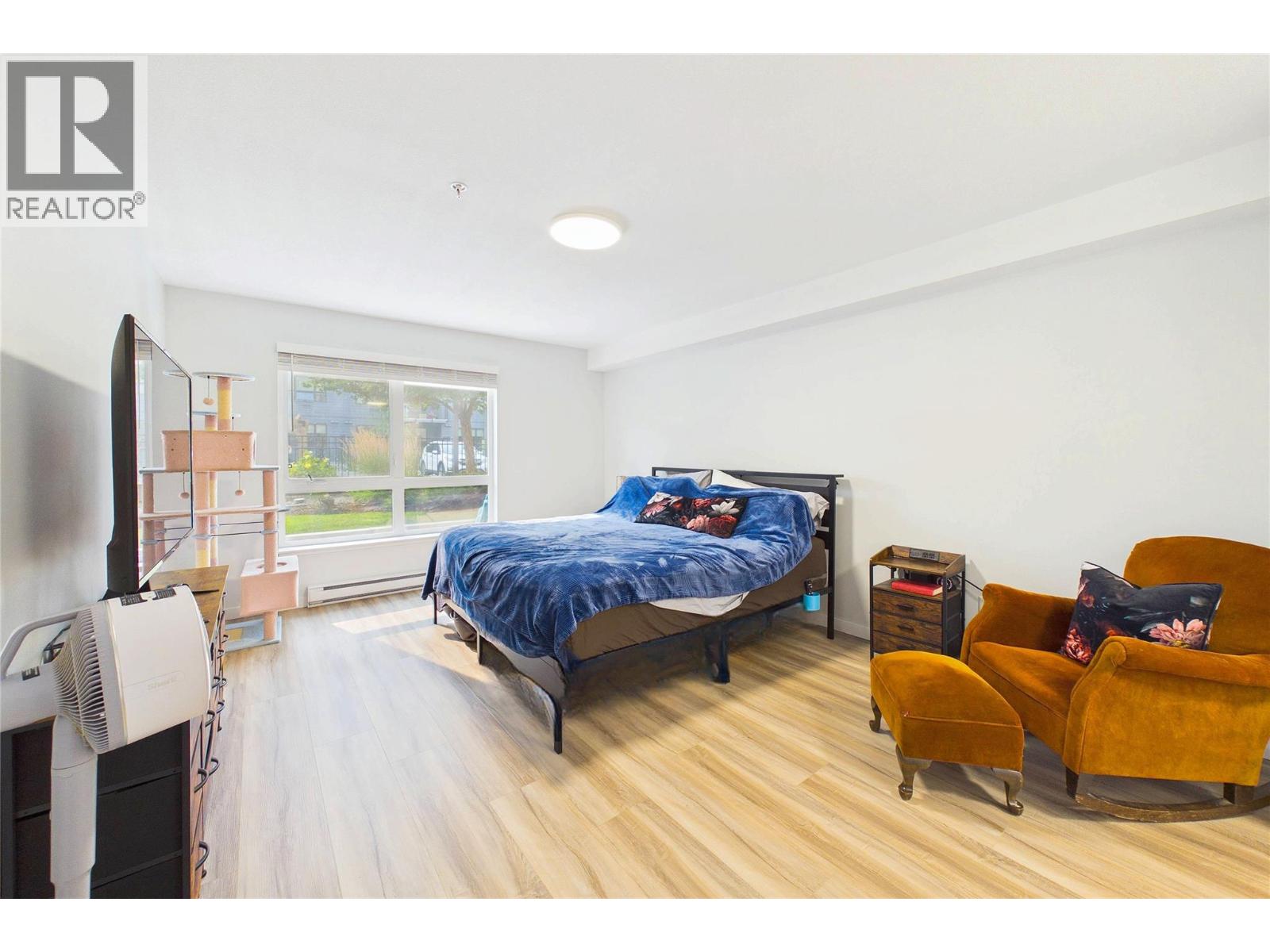 #1103 325 McIntosh Road - 23
