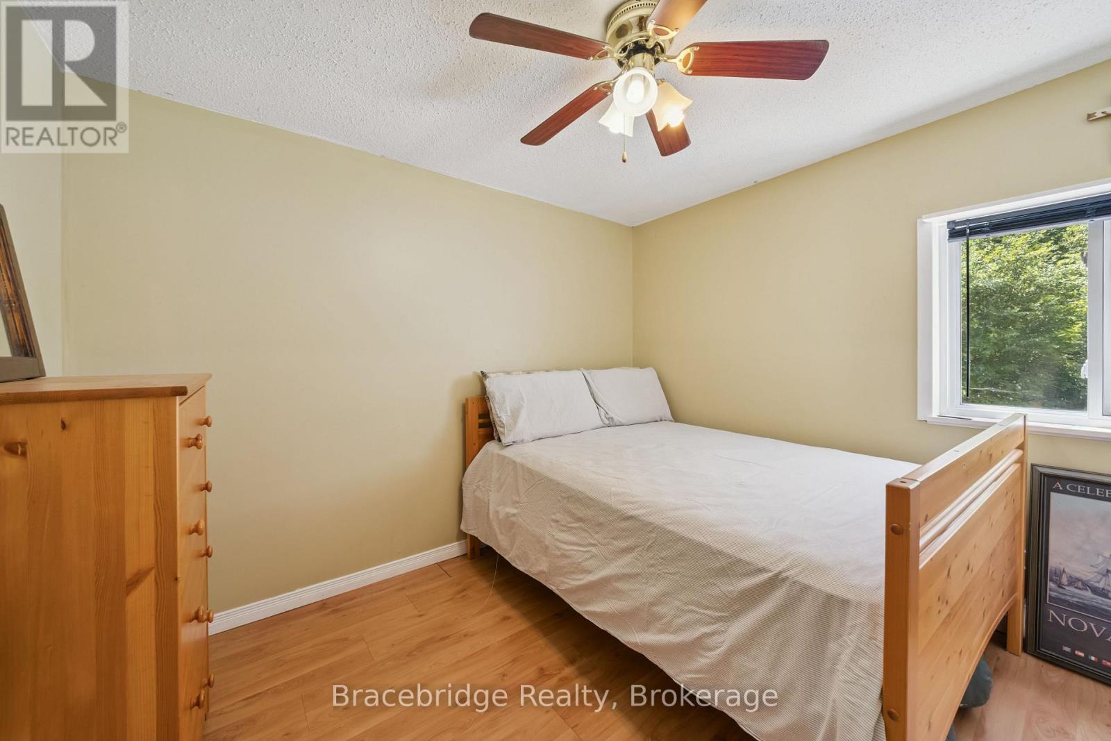 1100 COLONY ROAD - 22
