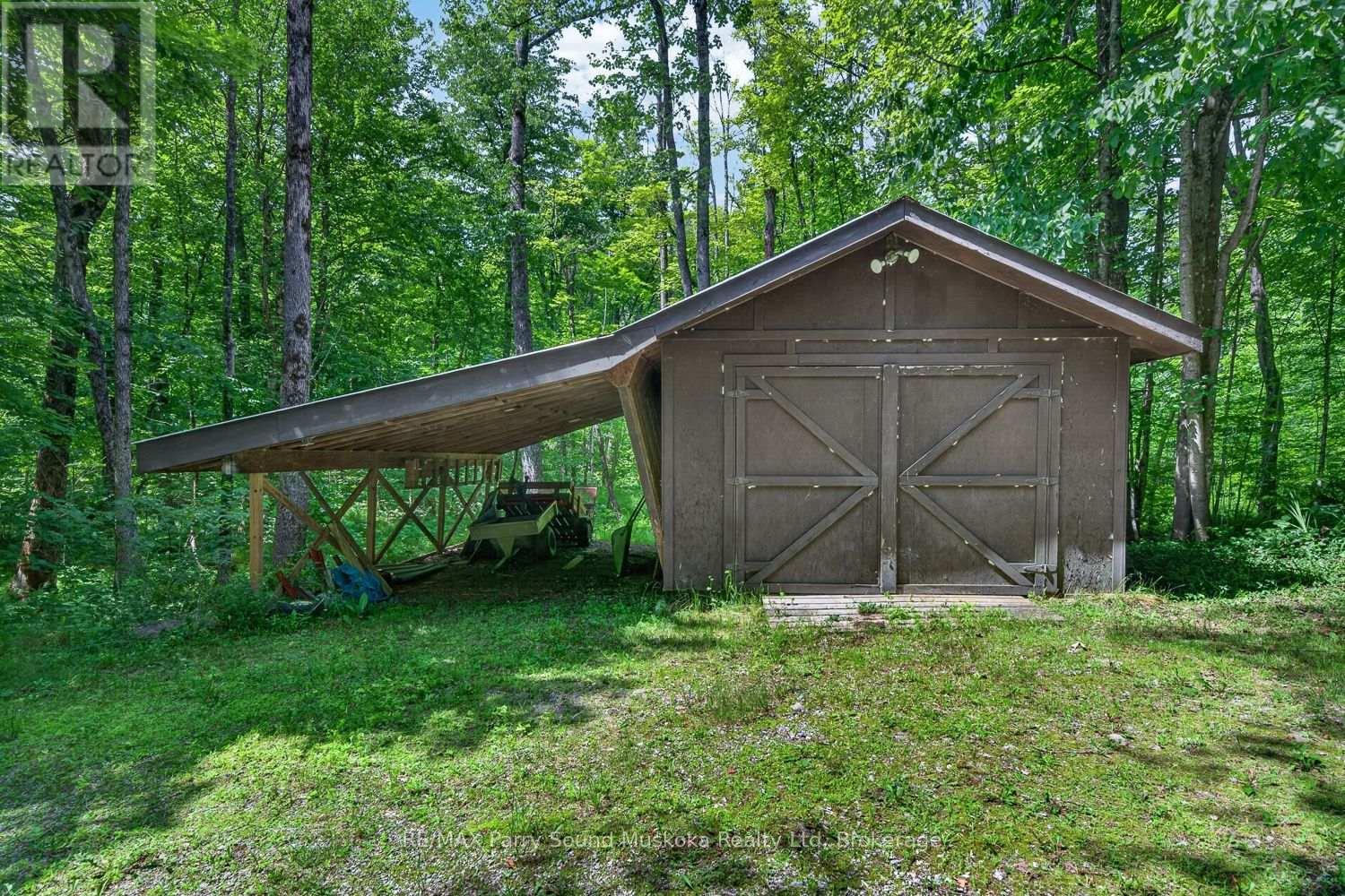 32 SHADY MAPLE TRAIL - 28