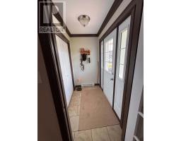 18 Capri Court thumbnail 4