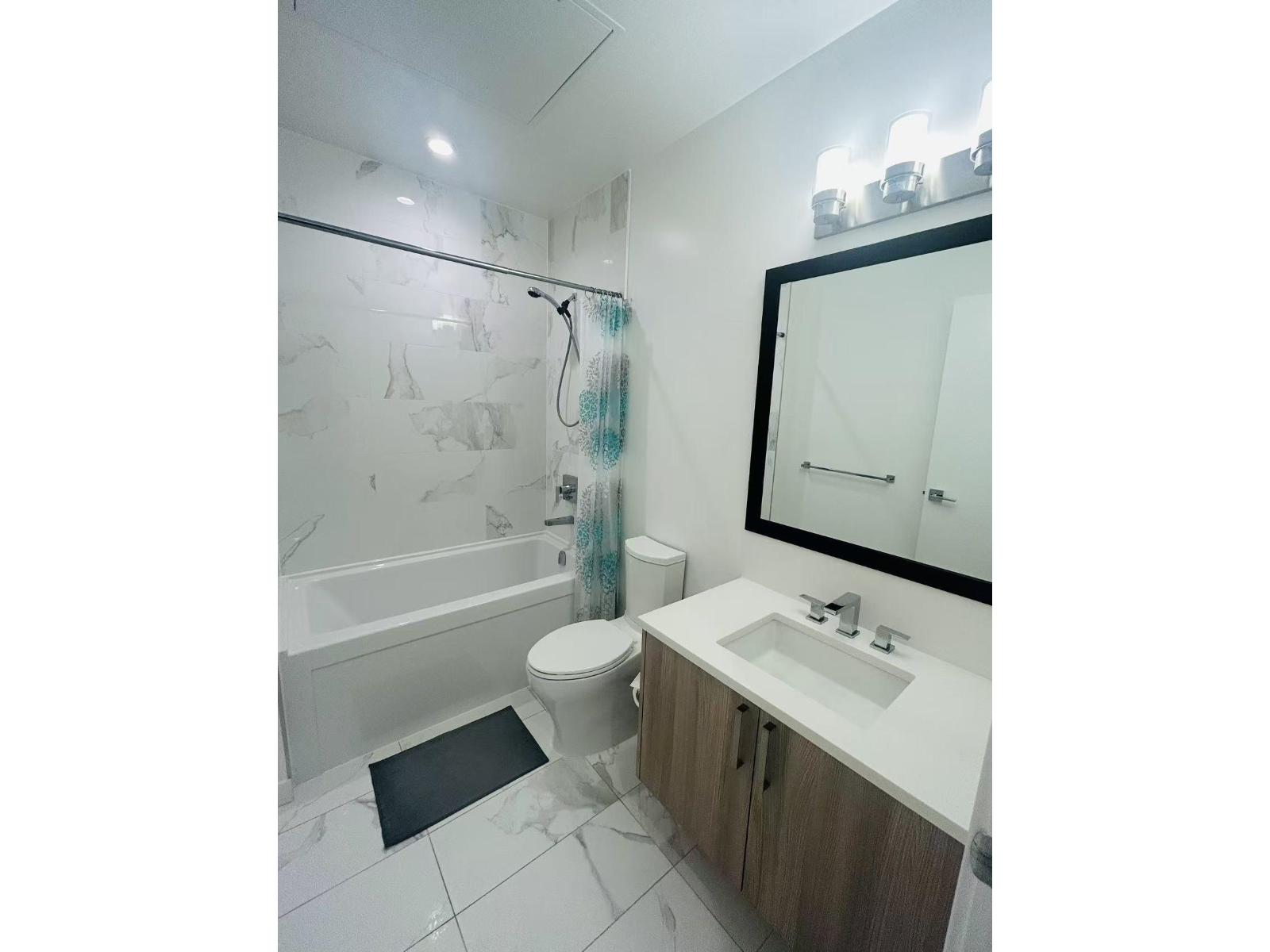 1301 13350 CENTRAL AVENUE, Surrey