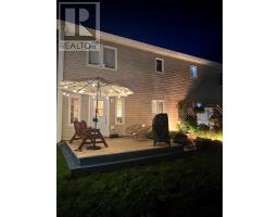 18 Capri Court thumbnail 22