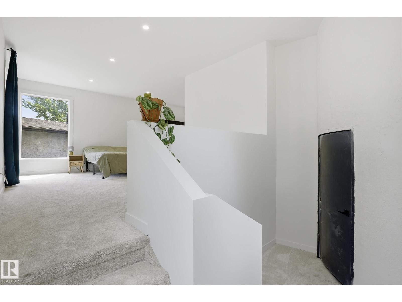 5406 110 ST NW - Image 16