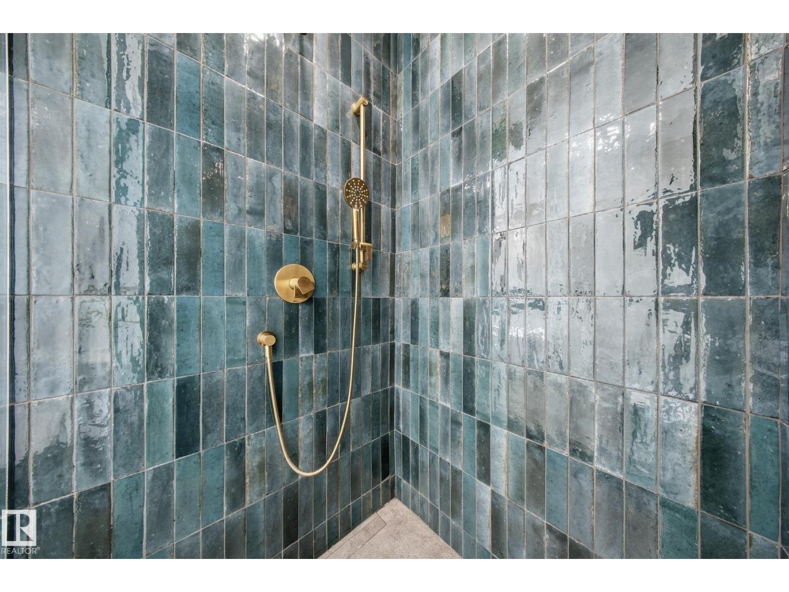 5406 110 ST NW - Image 27
