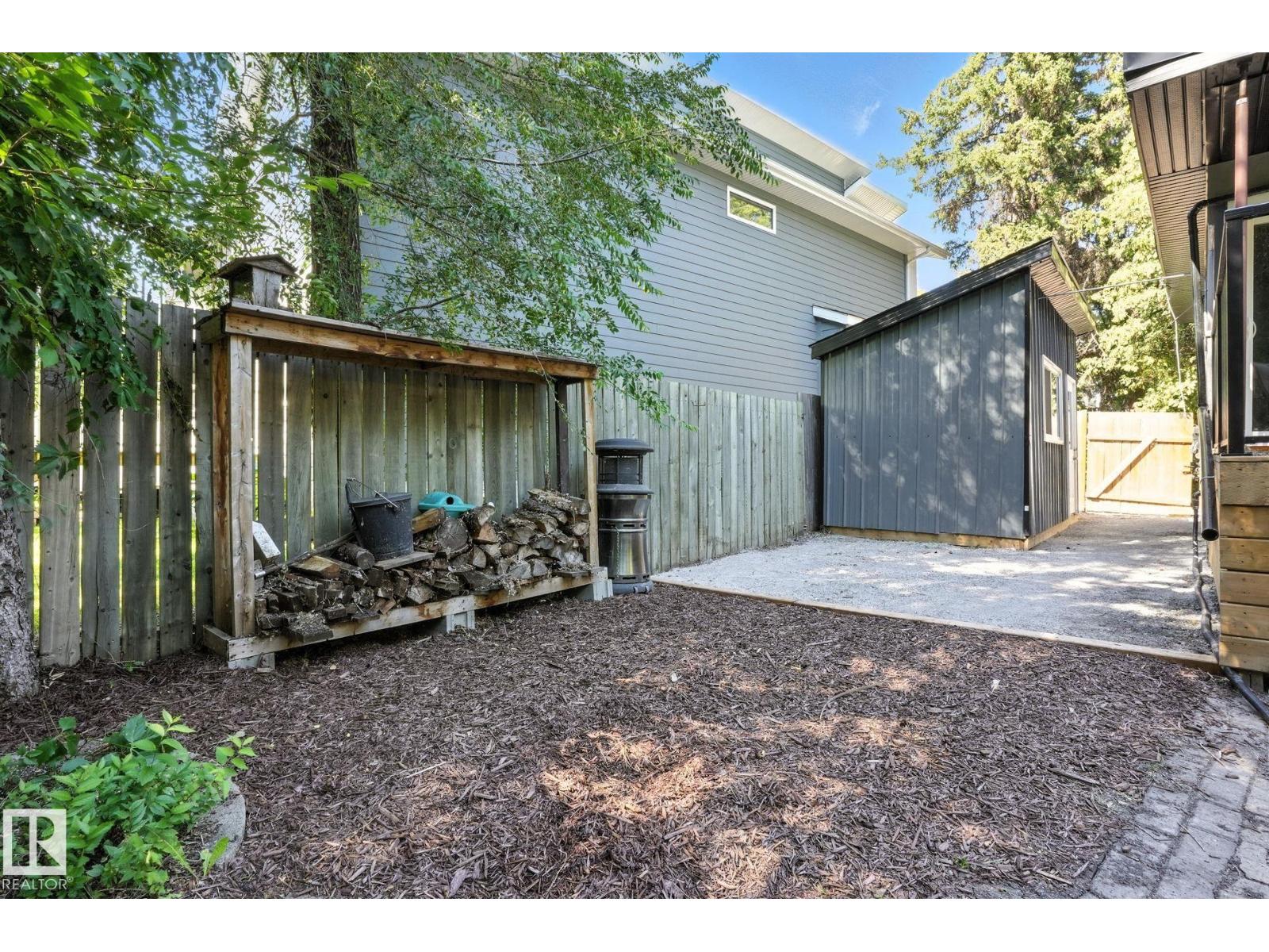 5406 110 ST NW - 45