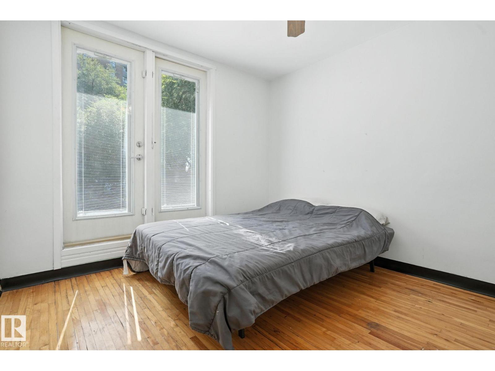 5406 110 ST NW - Image 34