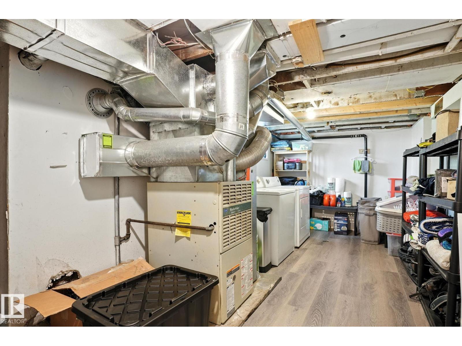 5406 110 ST NW - 38