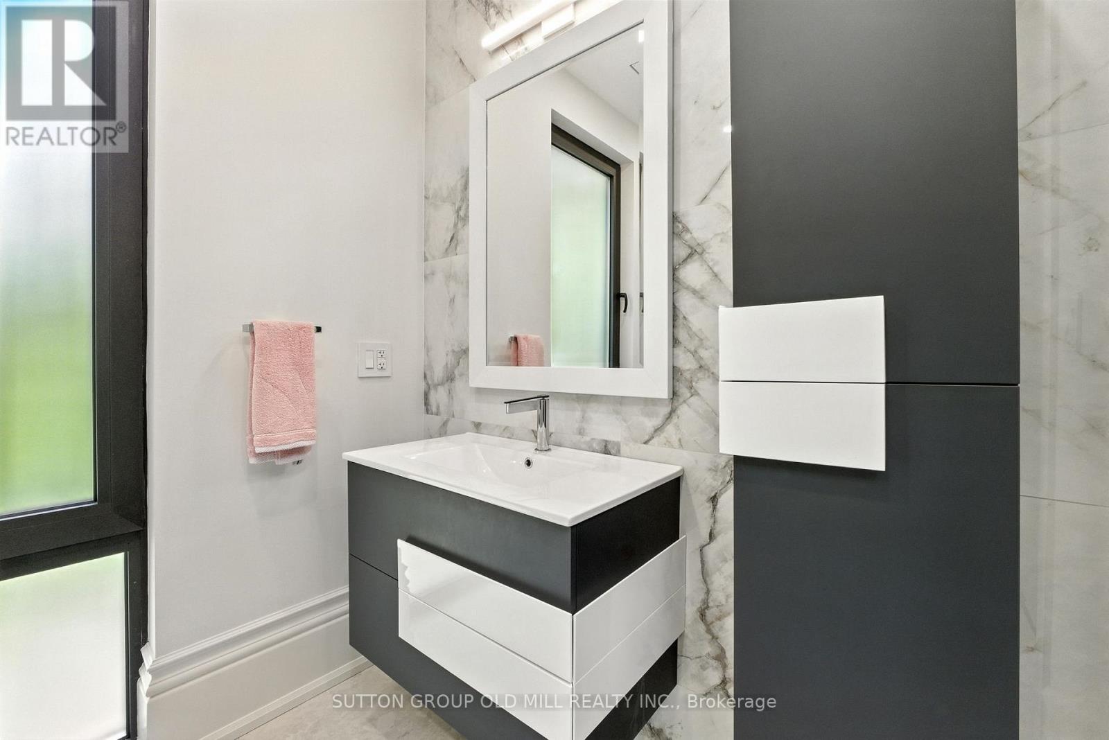 10 HILLAVON DRIVE - Image 33