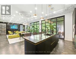 10 Hillavon Drive, Toronto, ON M9B2P5 Photo 15