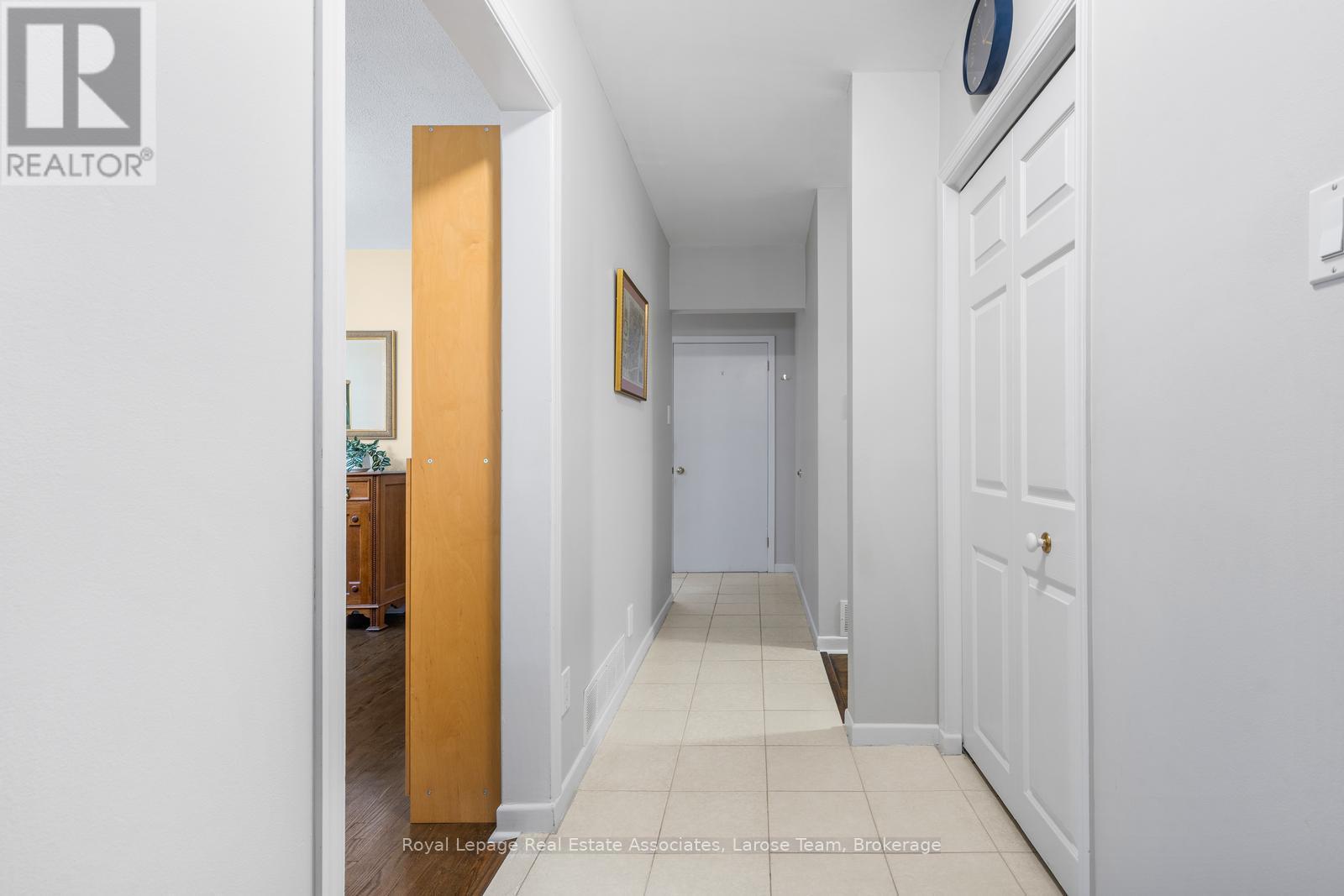 1515 THETFORD COURT - 11