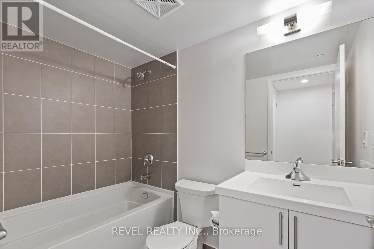 #510 830 LAWRENCE AVENUE W - Image 11