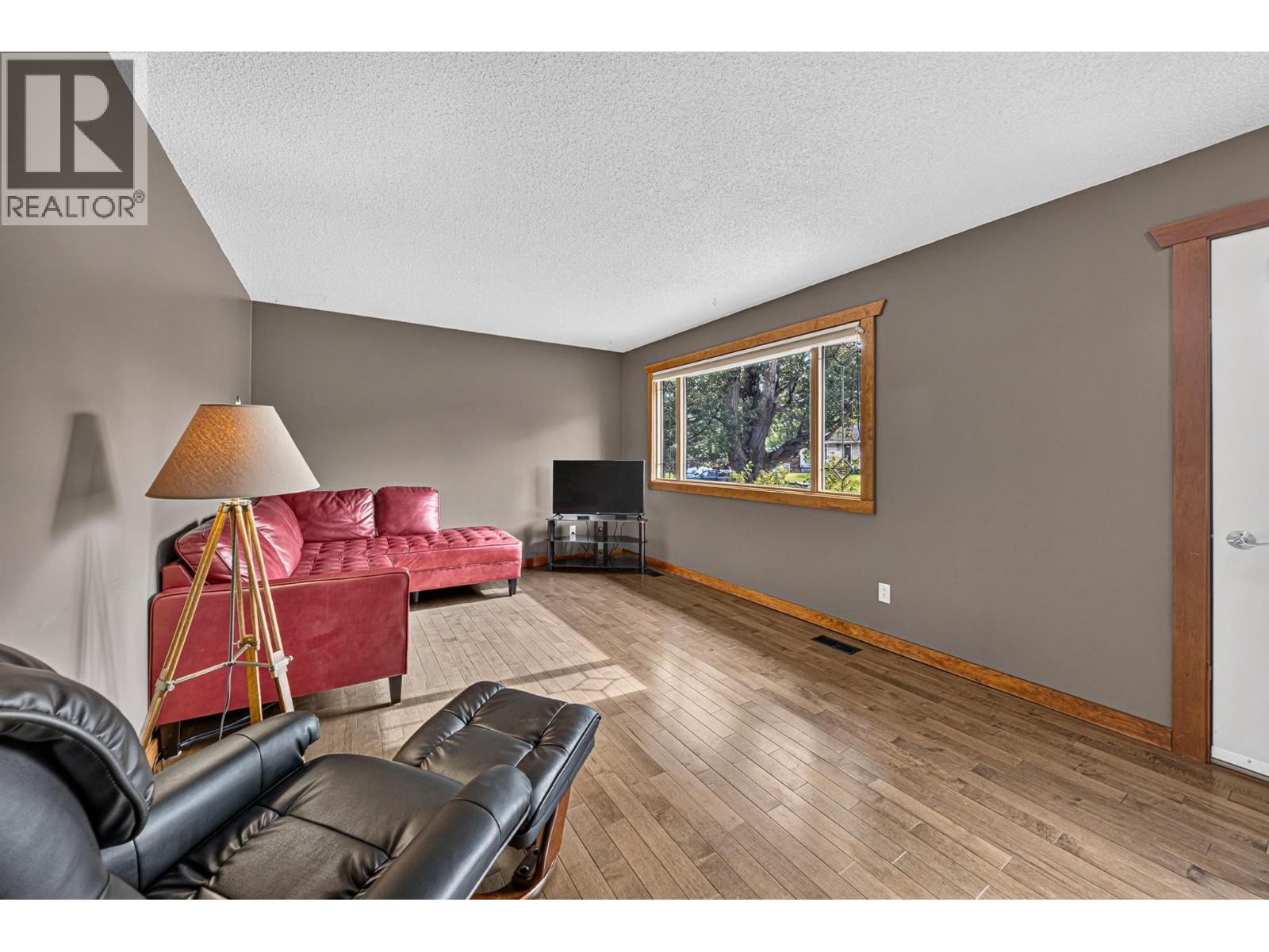 405 Maple Street, Sparwood