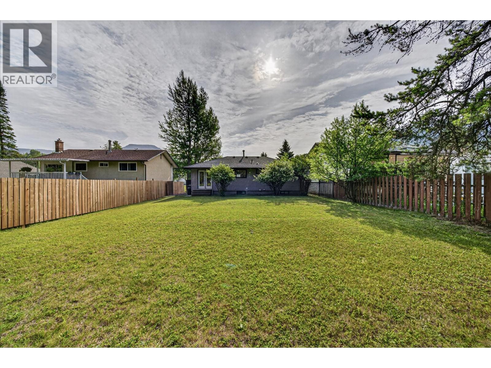 405 Maple Street, Sparwood