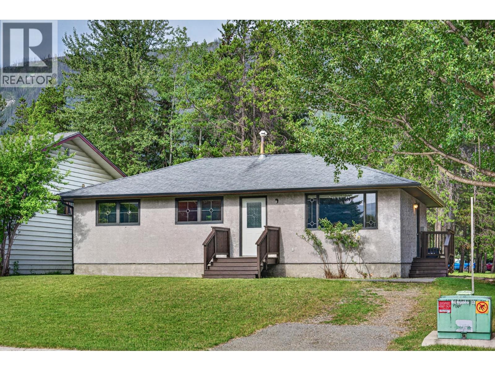 405 Maple Street, Sparwood