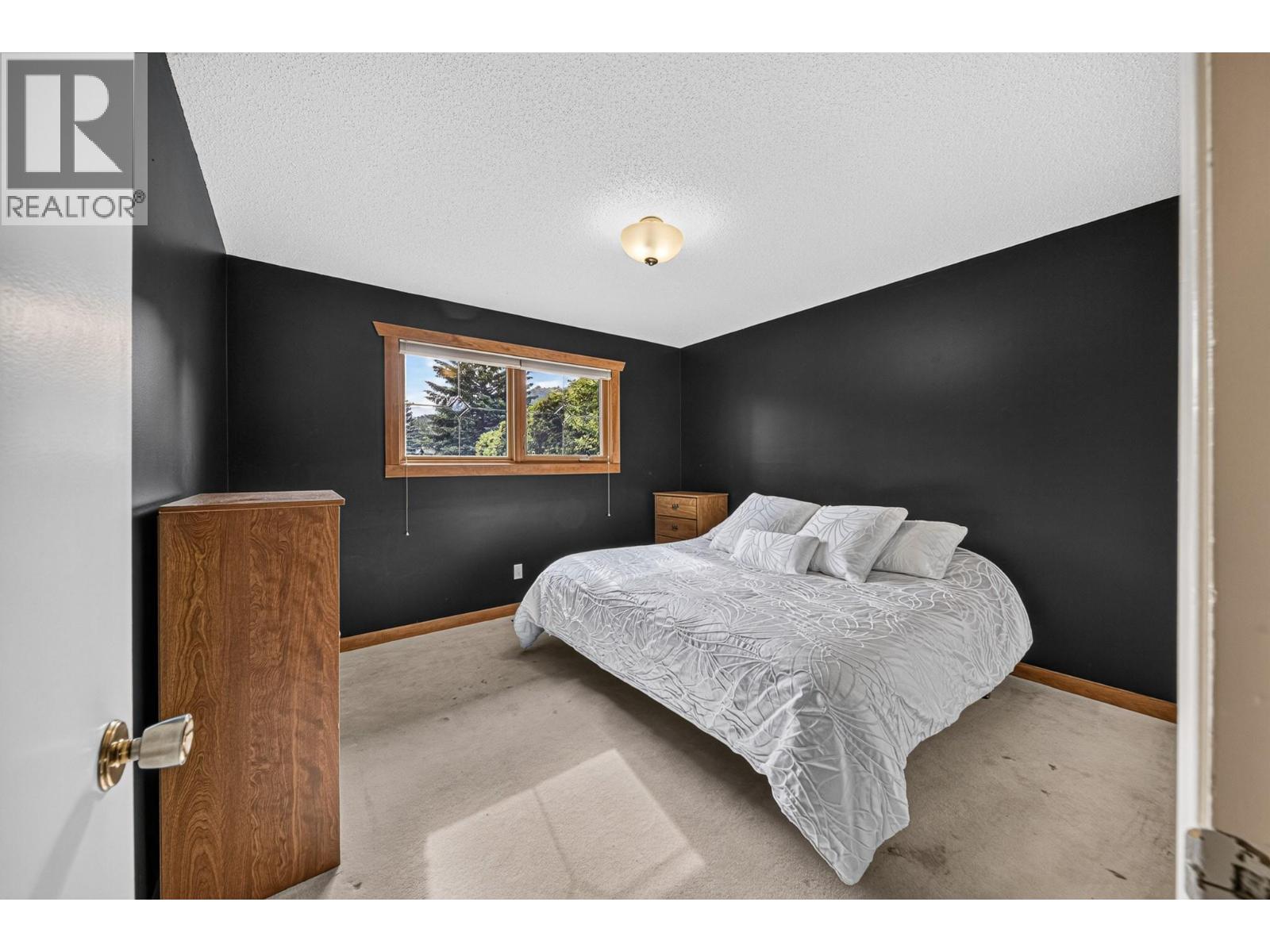 405 Maple Street, Sparwood