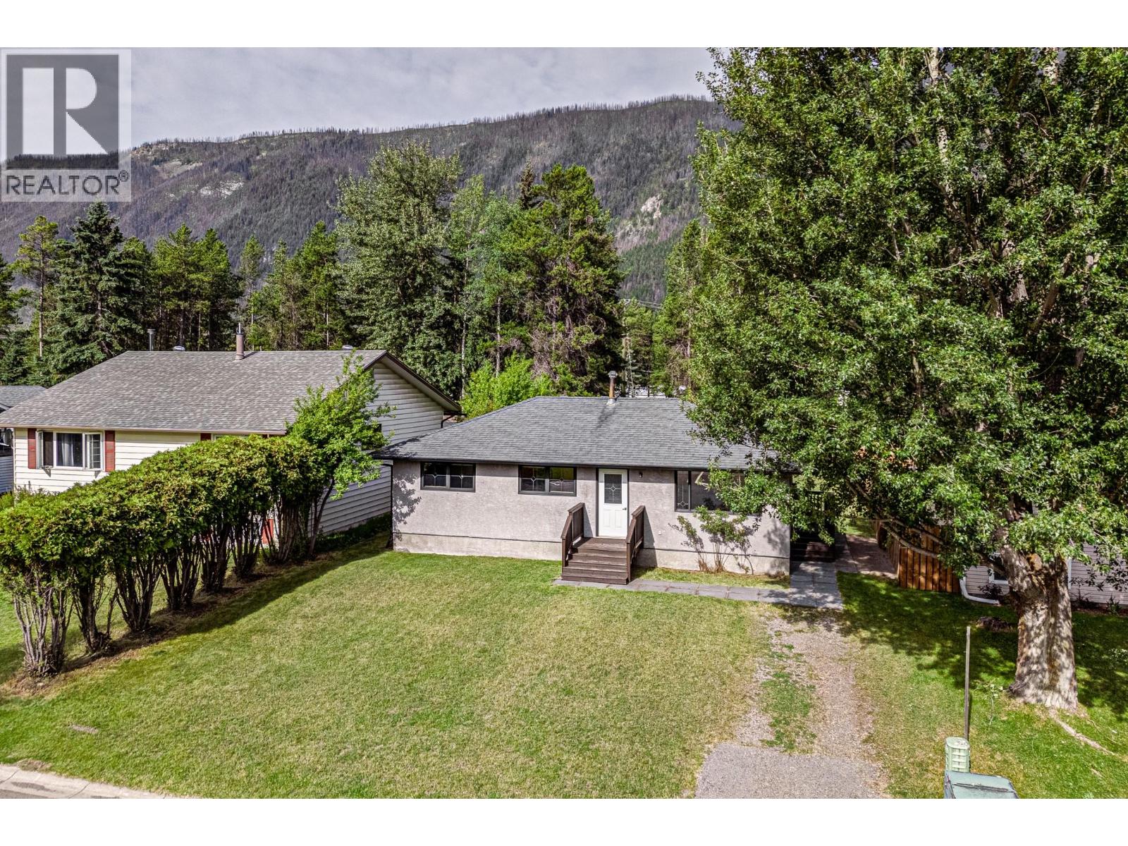 405 Maple Street, Sparwood