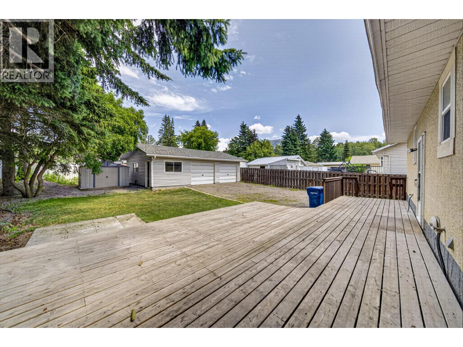 340 Pacific Yew Crescent - 47