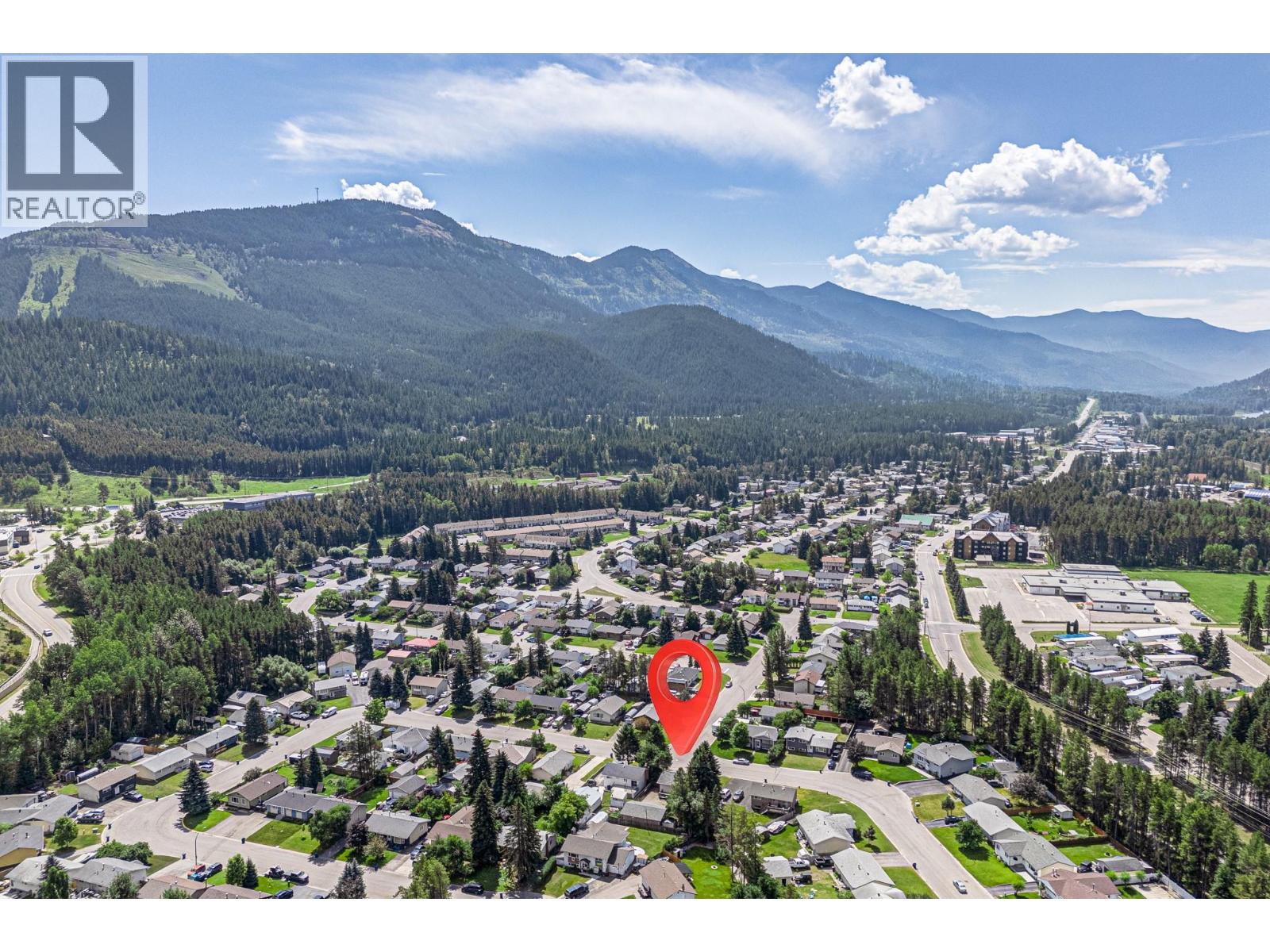 340 Pacific Yew Crescent - 64
