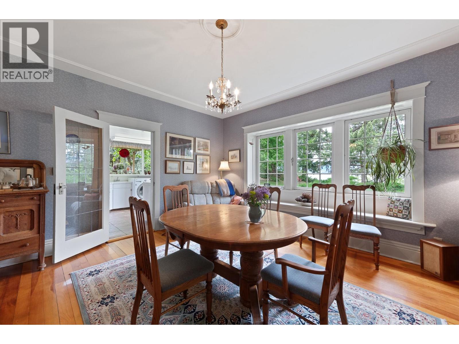4852-4858 Lakeshore Road - 12