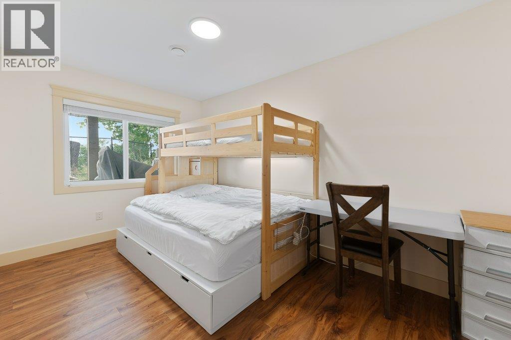 4852-4858 Lakeshore Road - 61