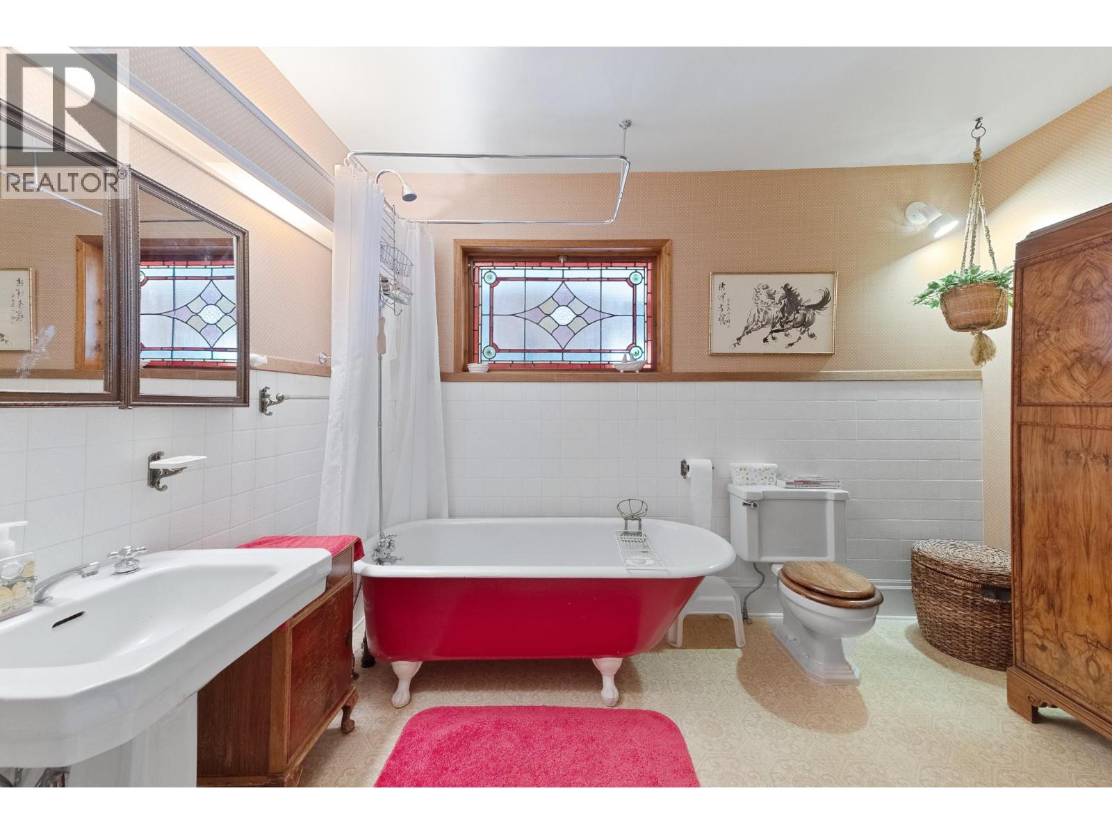 4852-4858 Lakeshore Road - 26