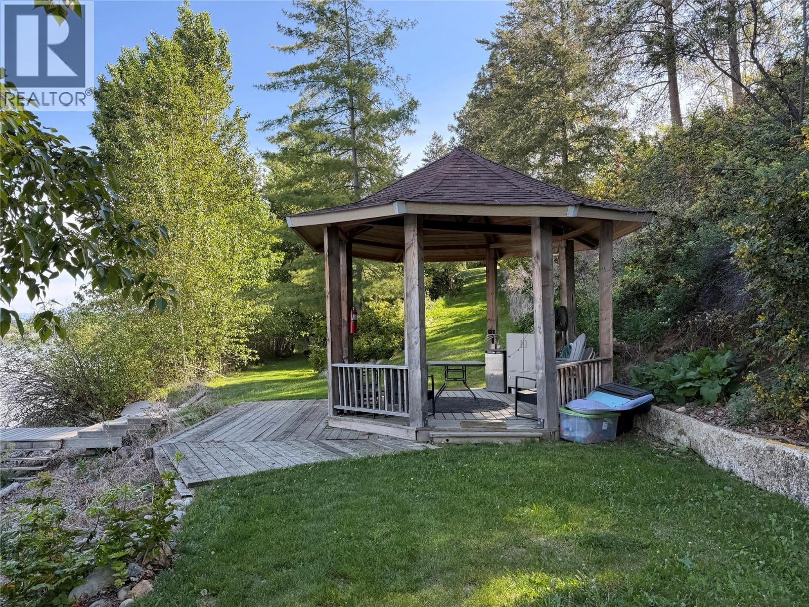 4852-4858 Lakeshore Road - 99