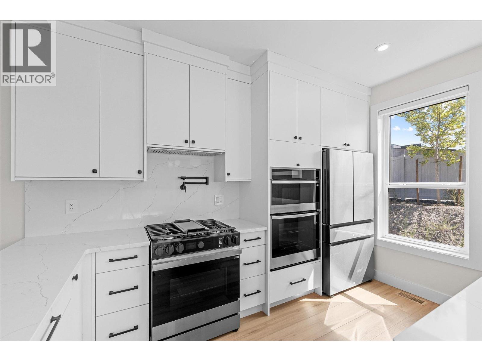 3741 Astoria Drive - 11