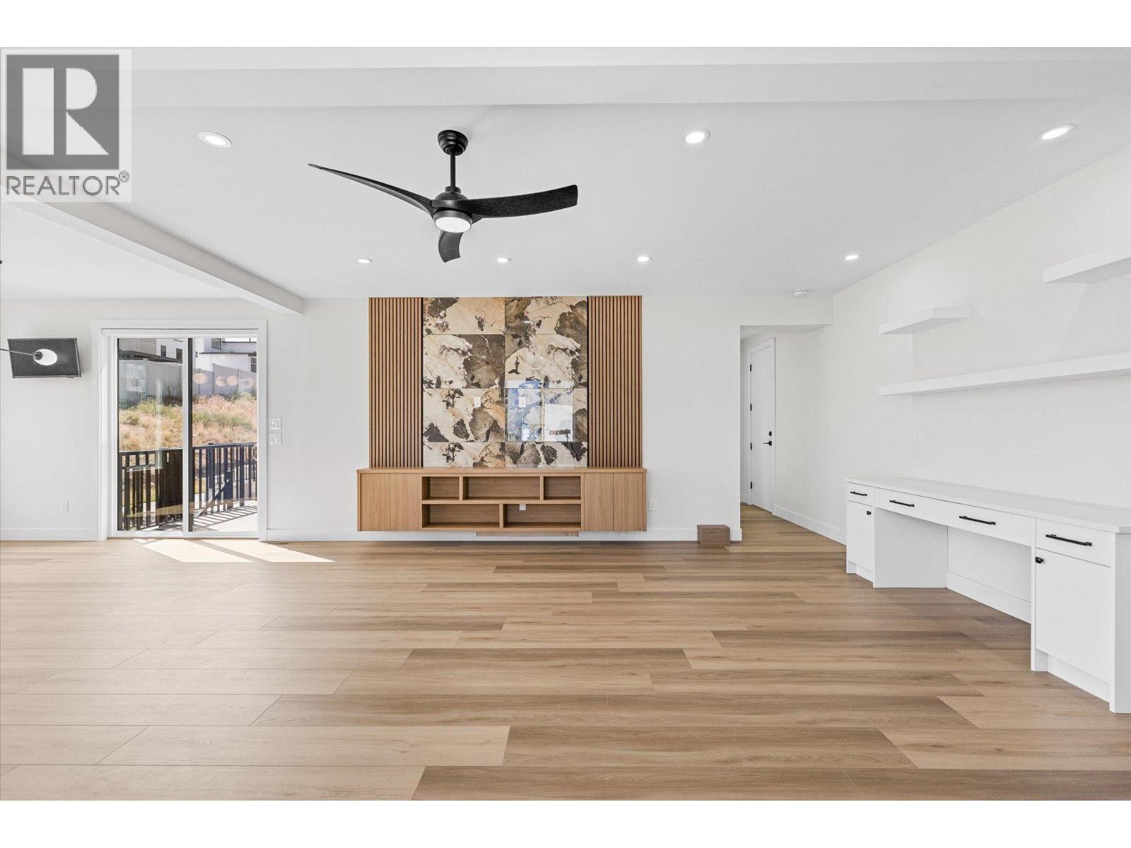 3741 Astoria Drive - 6