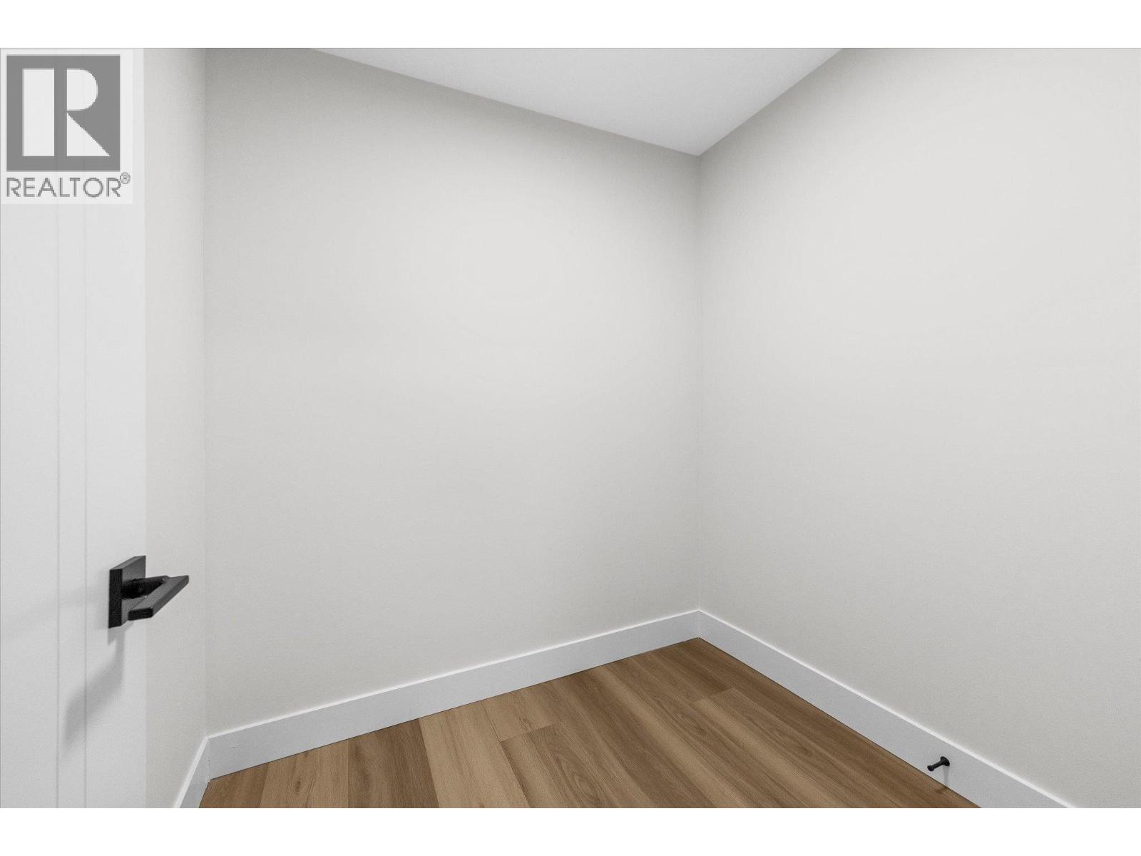 3741 Astoria Drive - 41