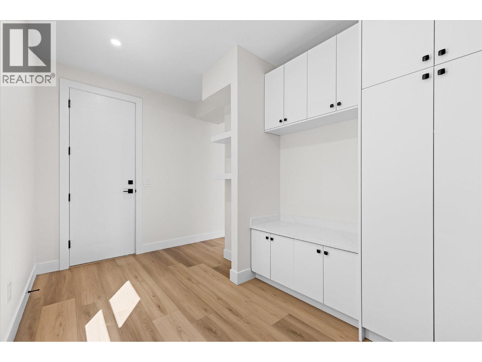 3741 Astoria Drive - 17