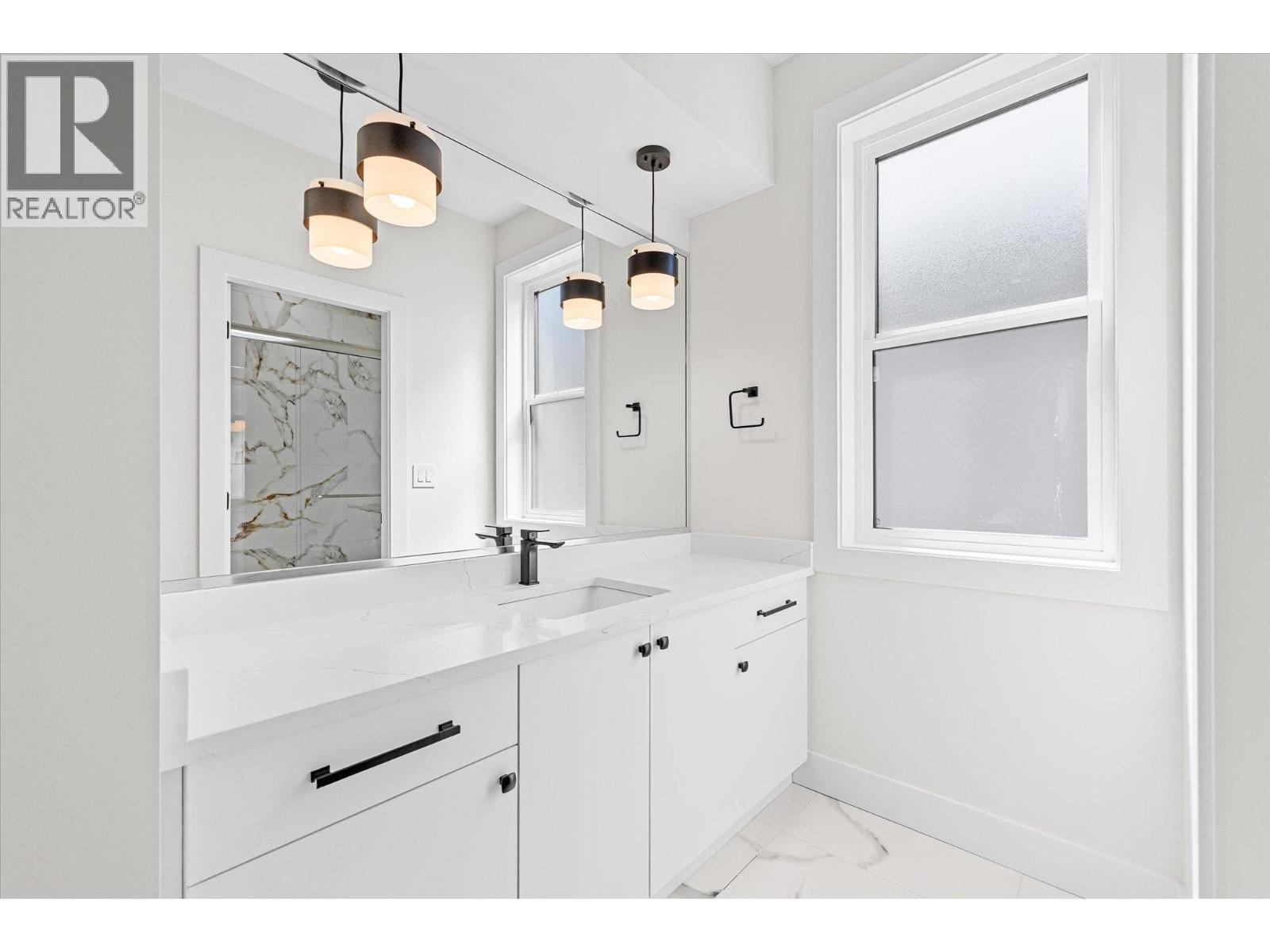 3741 Astoria Drive - 27