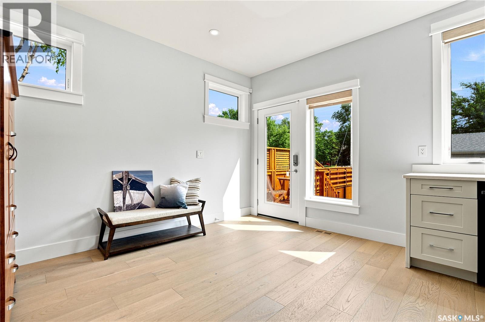 738 Main Street - Image 35