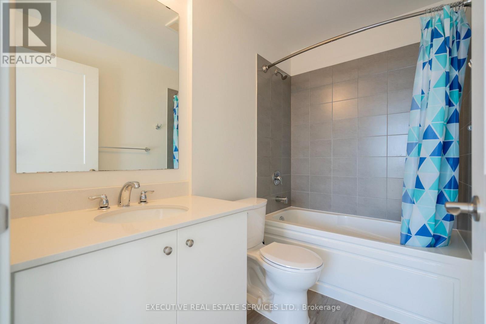 #322 251 NORTHFIELD DRIVE E - 33