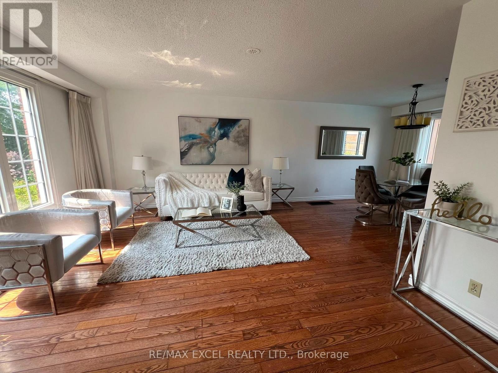 218 ANGELINE STREET N - Image 3