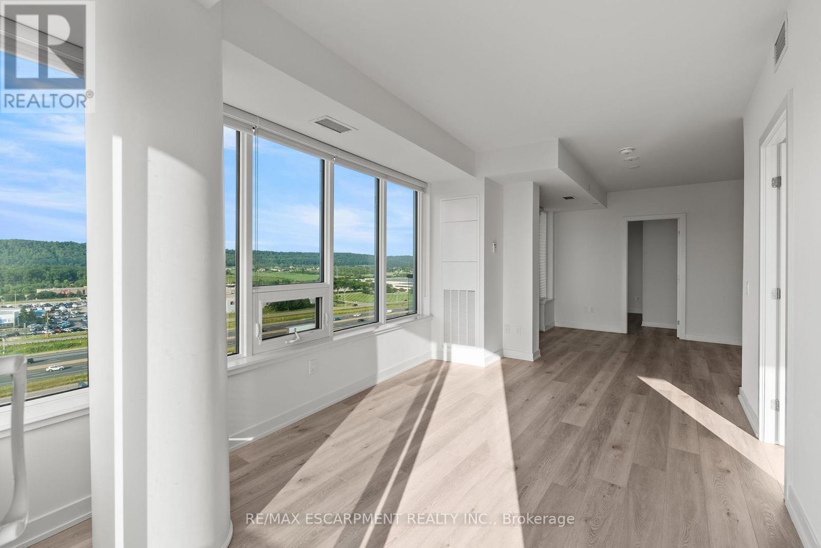 #1311 385 WINSTON ROAD - Image 10