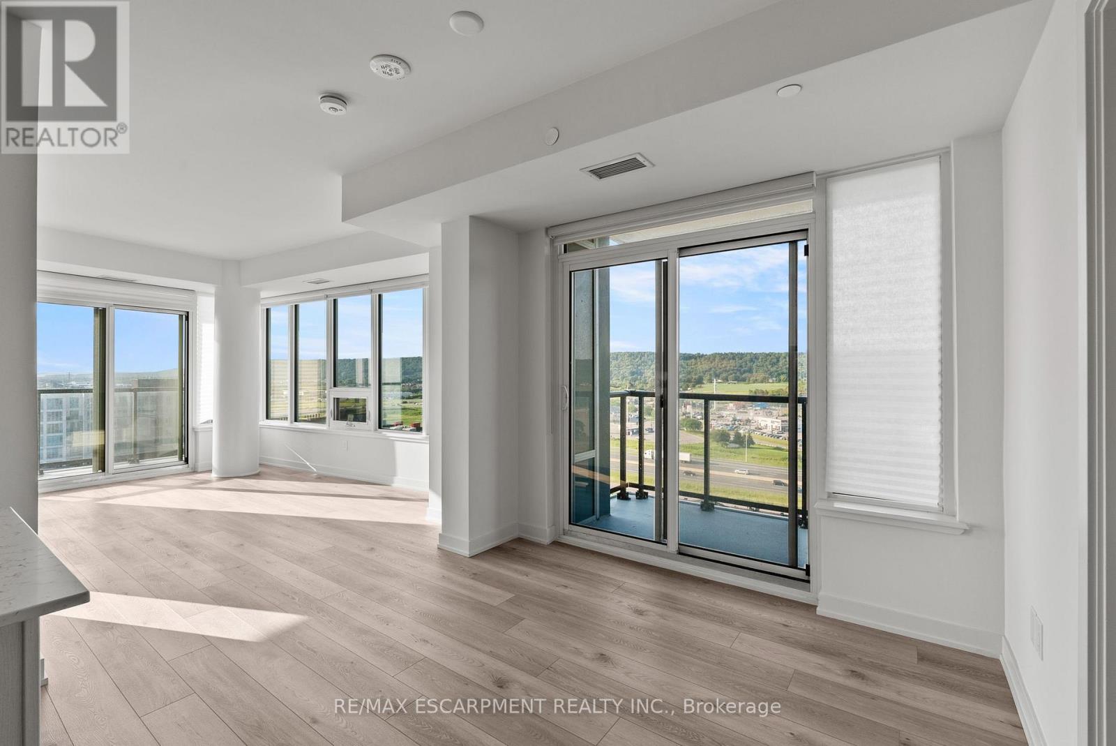 #1311 385 WINSTON ROAD - Image 13