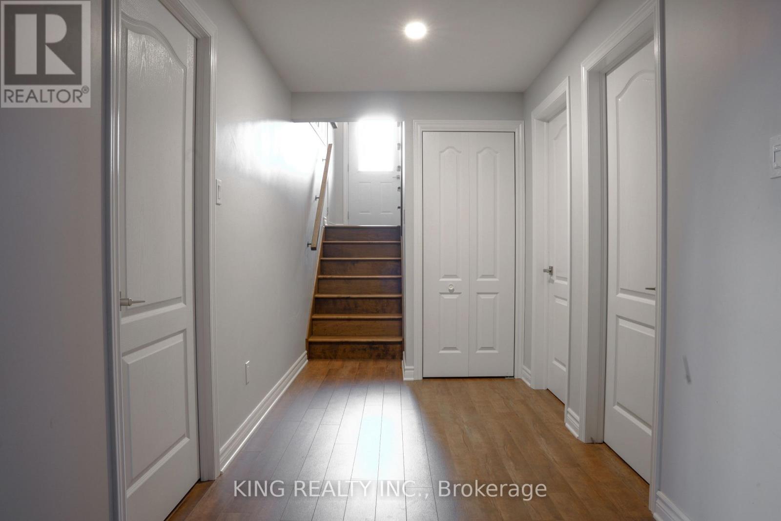 86 CAMERON CRESCENT - Image 35