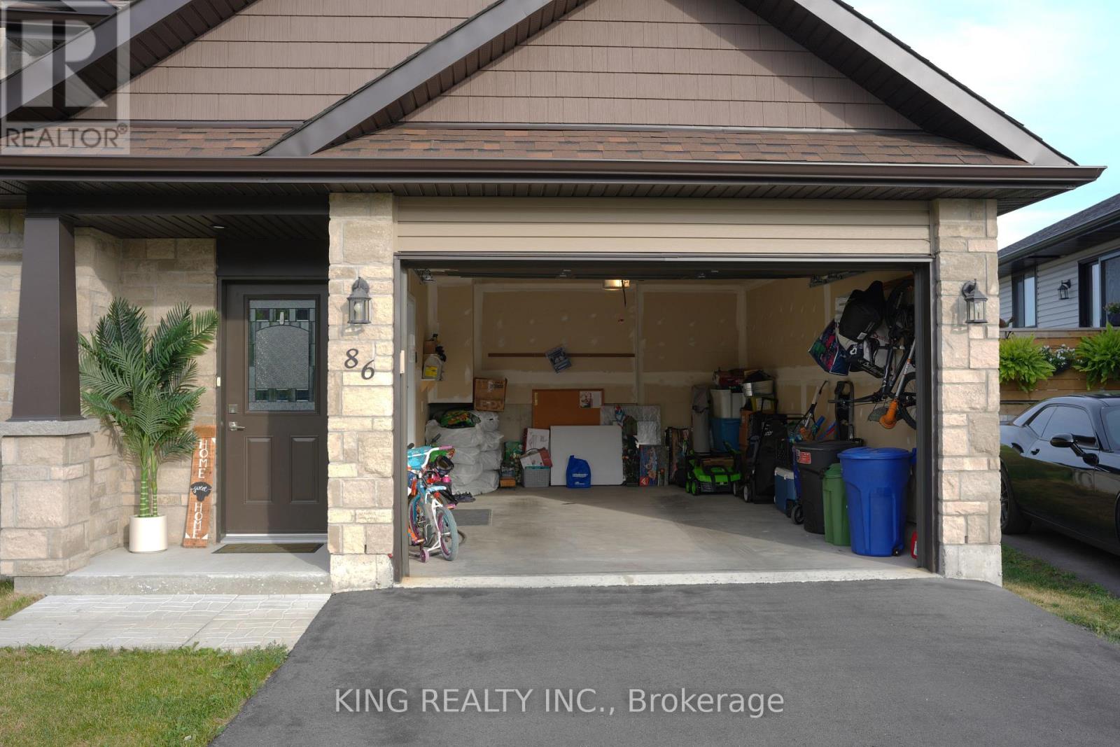 86 CAMERON CRESCENT - Image 4