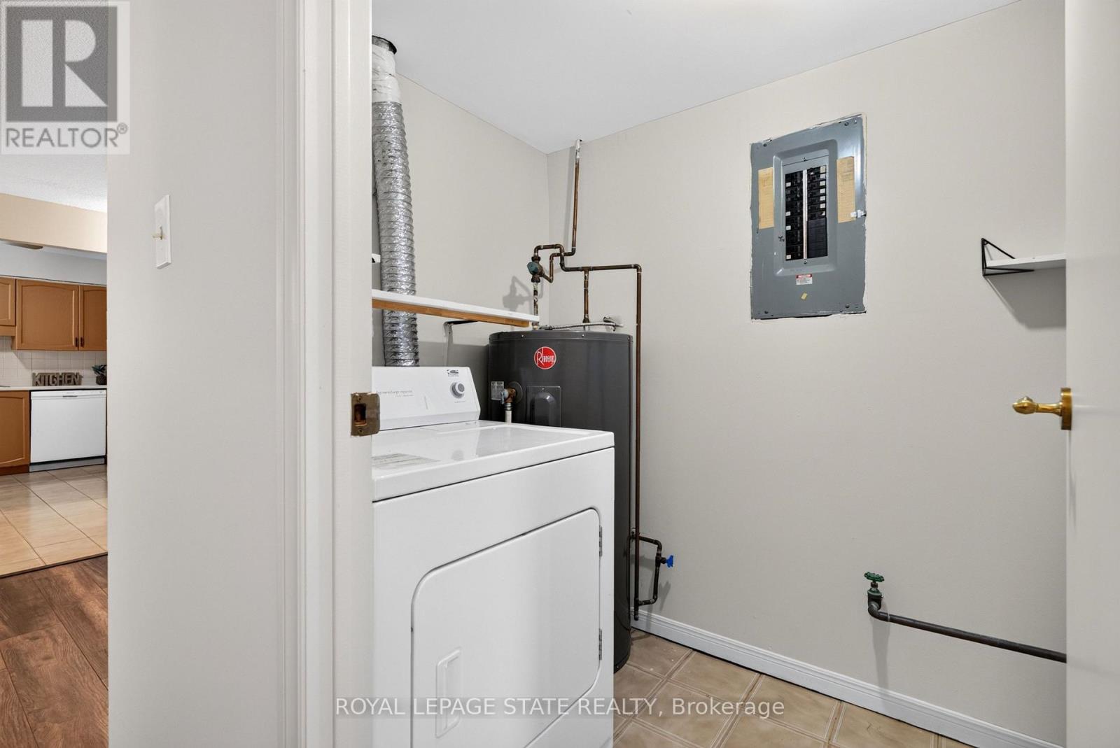 #203 966 QUEENSTON ROAD - 23