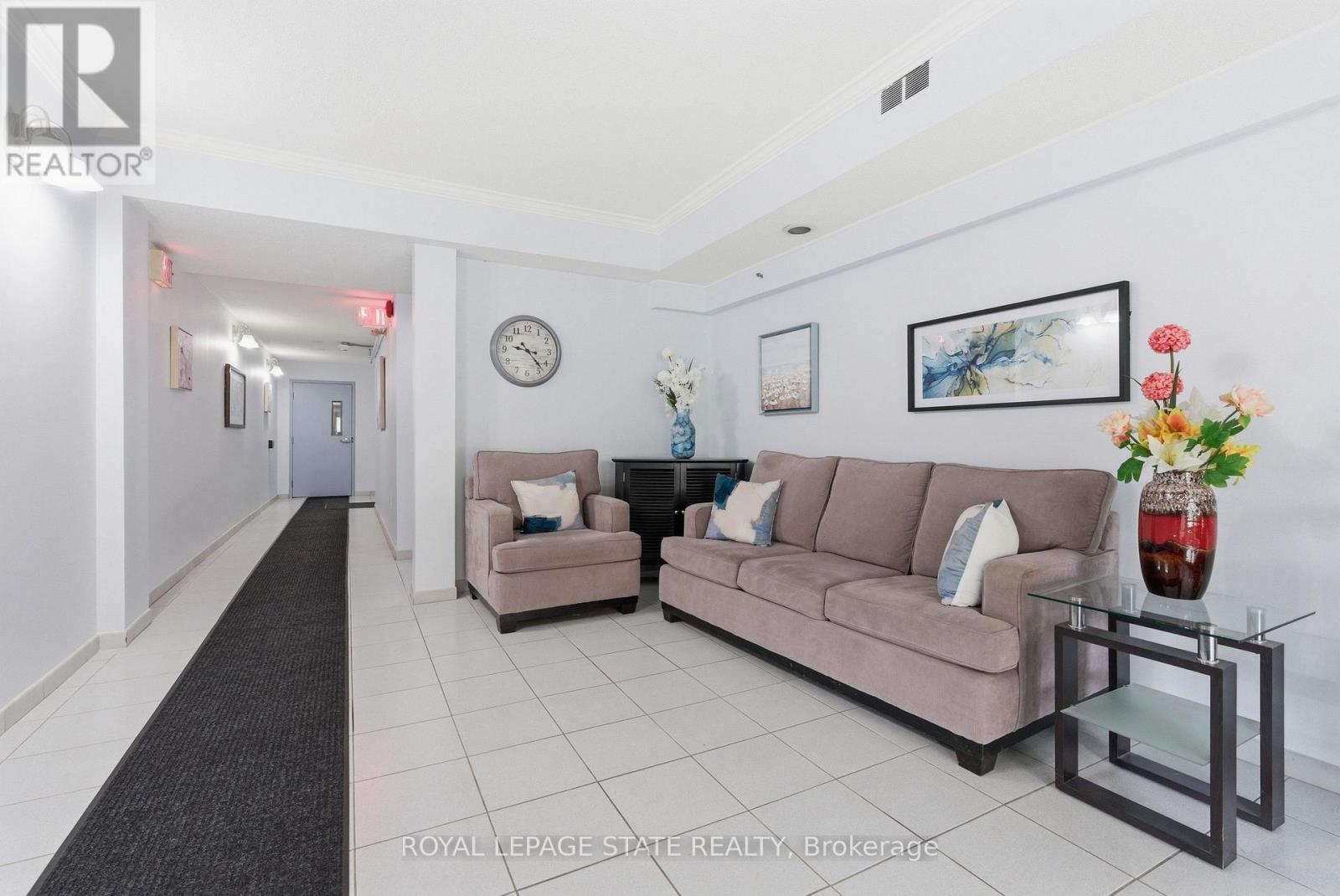 #203 966 QUEENSTON ROAD - 8