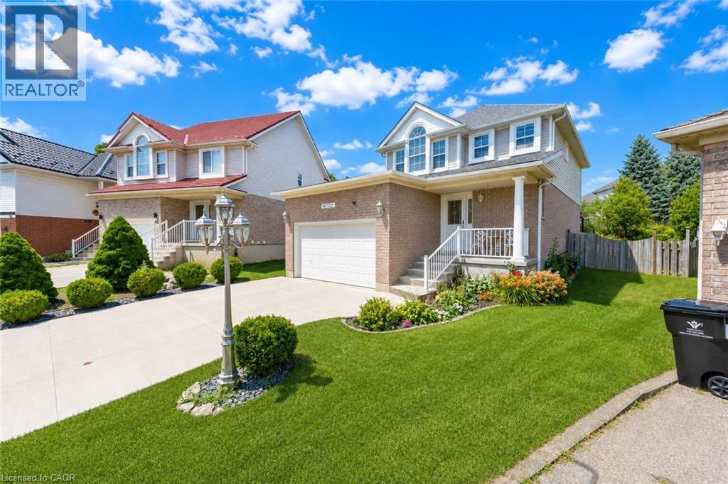 42 BRIARMEADOW Crescent - 1
