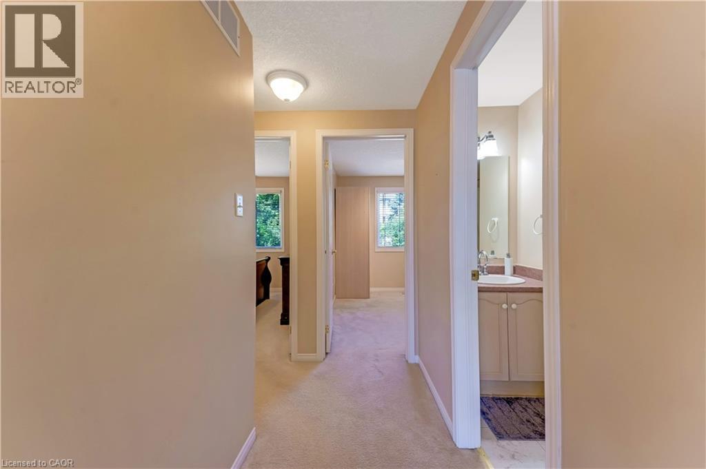 42 BRIARMEADOW Crescent - 14